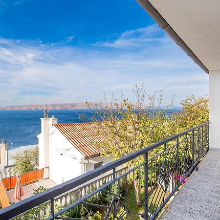 Amazing Apartment In Senj With House Sea View Exteriör bild